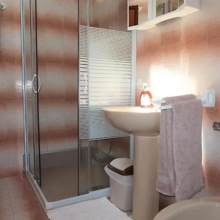 Johan - Mod117 By Interhome *
