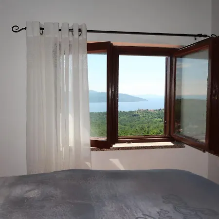 Johan By Interhome * Brseč