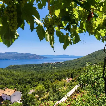 Johan By Interhome *