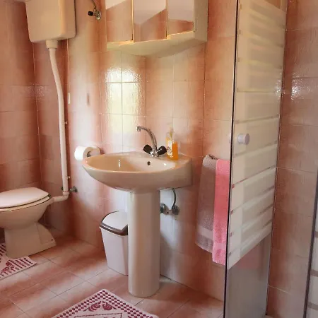 Johan By Interhome * Brseč